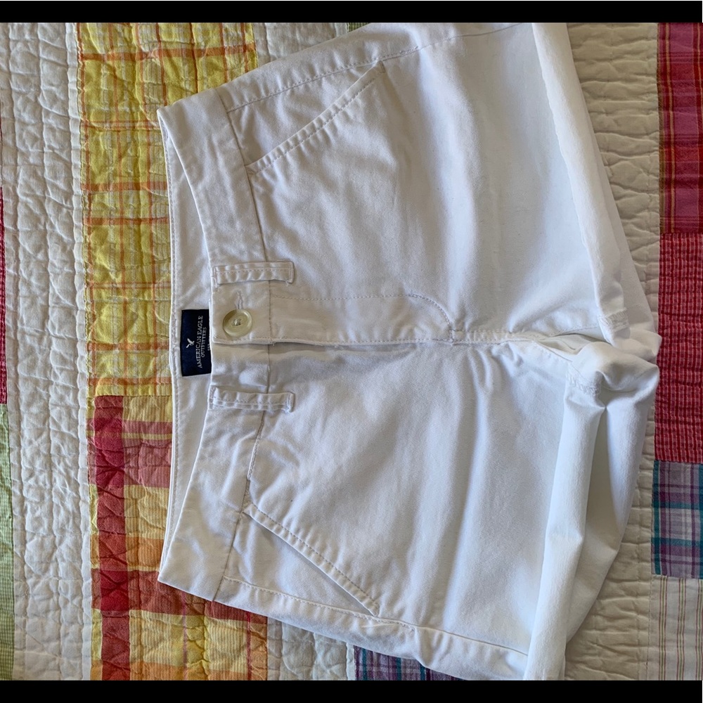 White American Eagle Shorts